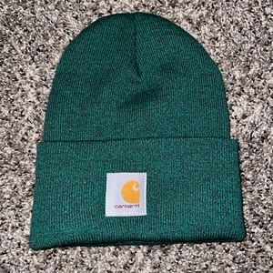 Carhartt Beanie in Cadmium Green/Shadow Marl. Never worn. One size fits all.